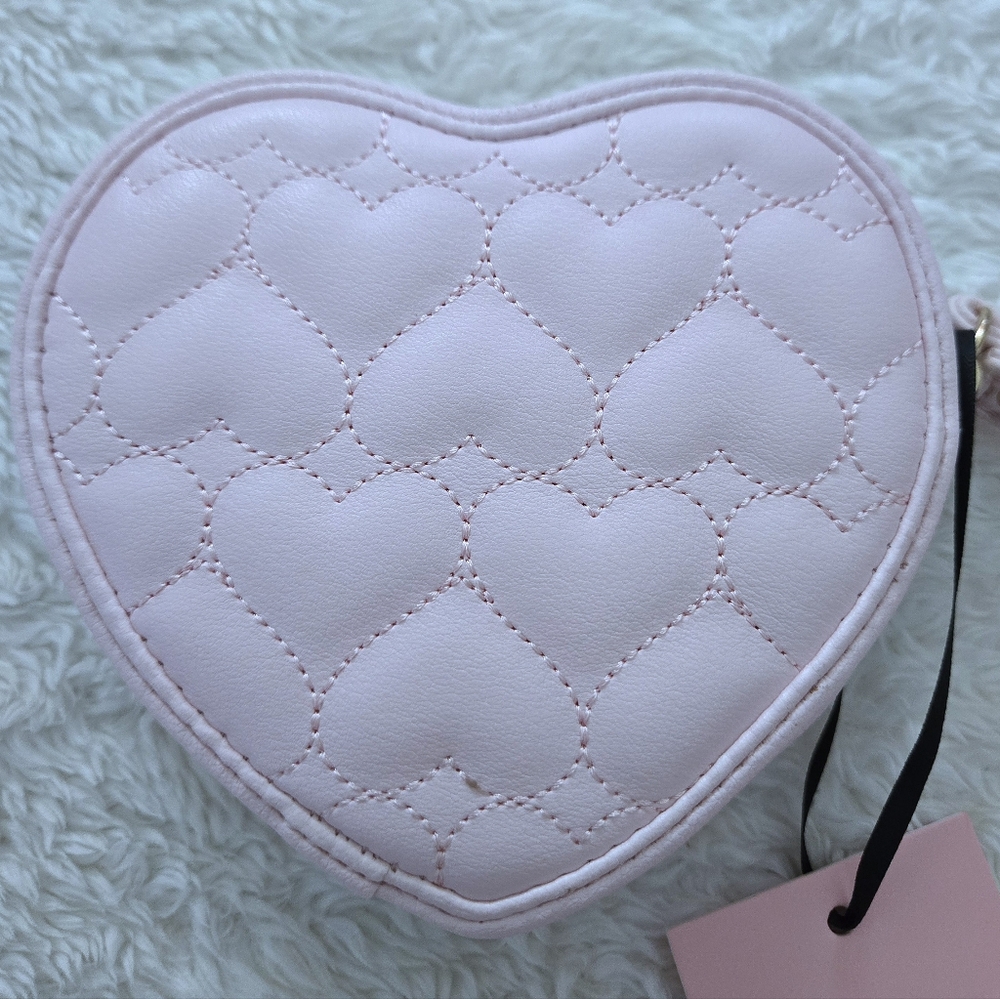 Juicy🍊 Couture "Flawless Heart❤" Zip Around Coin🪙 Purse - NWT - Picture 4 of 16